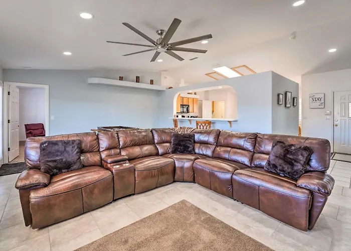 Hébergement de vacances Patio + Fire Pit: In Havasu Lake Havasu City